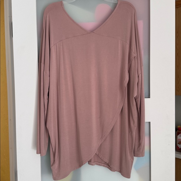 Express Dusty Rose Long Sleeve V-Neck Tunic - Picture 2 of 4